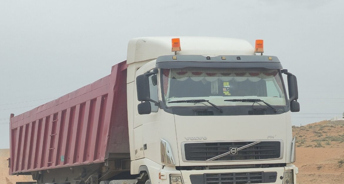 Moving Construction Material with a 3 Ton Pickup | A Dos and Don'ts Guide for Dubai Contractors