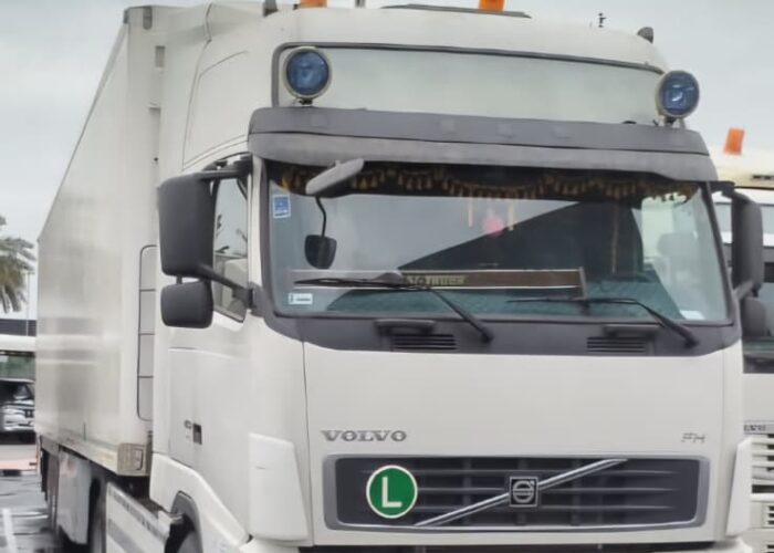 40 Ft Trailer Dimensions, Weight & Load Capacity Complete Guide